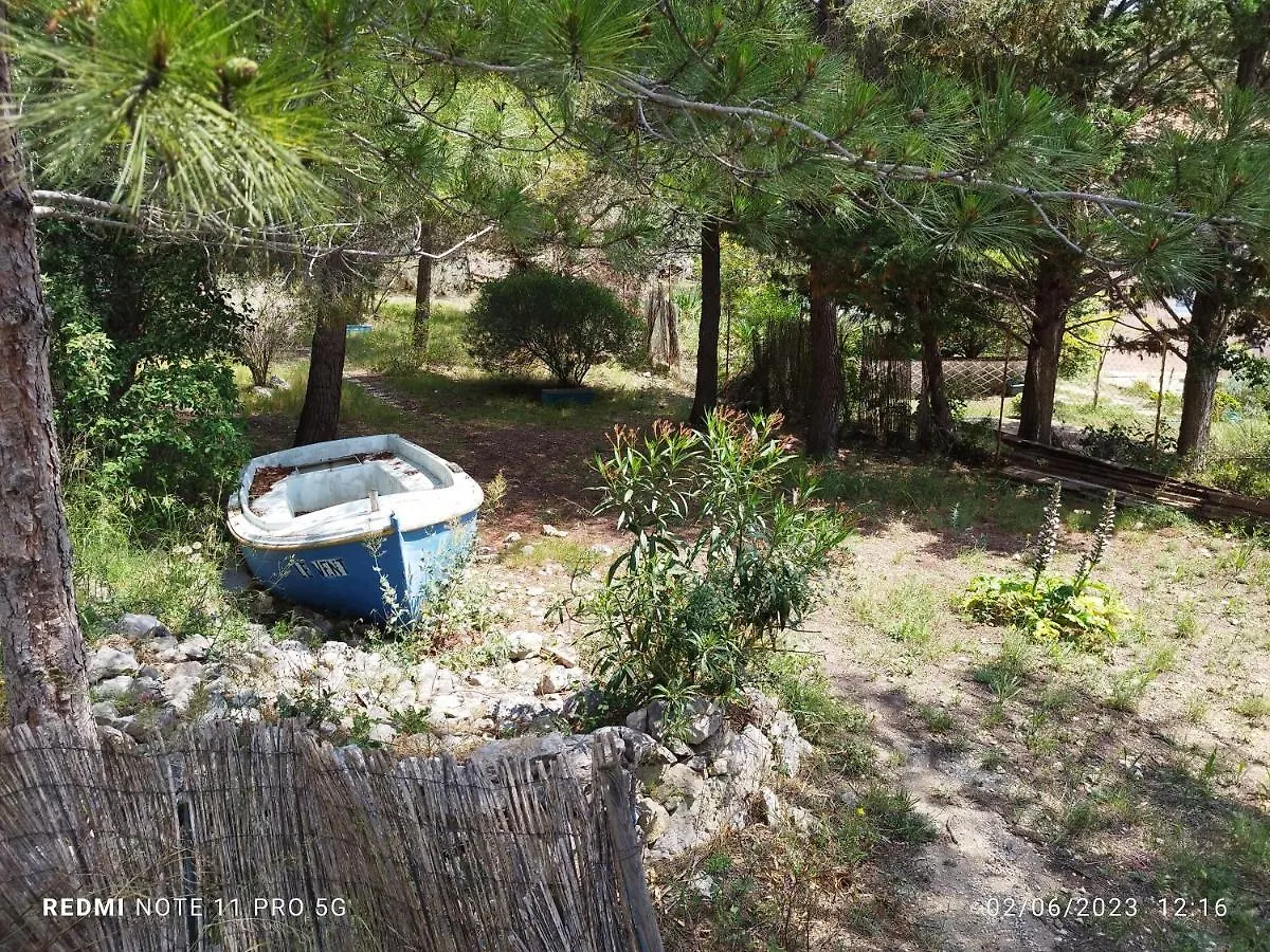 Gite Tout Confort Parc Unesco Des Calanques La Vesse Le Rove 0*,  France
